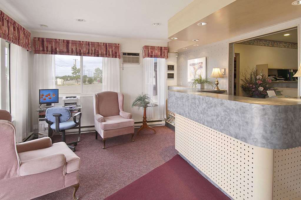 Hotel Ramada Limited Dawson Creek Interior foto